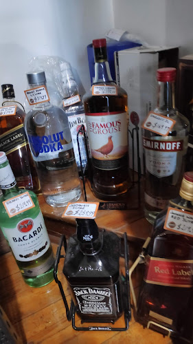 The Bottle-O Hillside - Hospitality and gastronomy