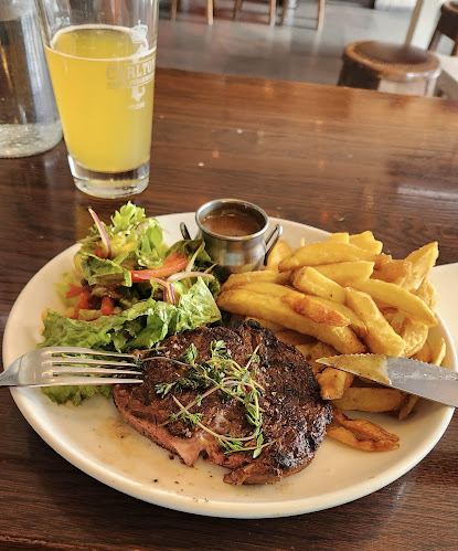 1 Papanui Road, Merivale, Christchurch 8014, New Zealand