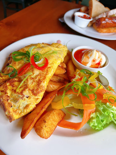 Comentarii opinii despre Quinns Post