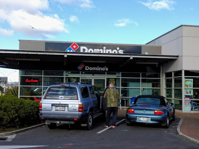 Domino's Pizza Koutu - Hospitality and gastronomy