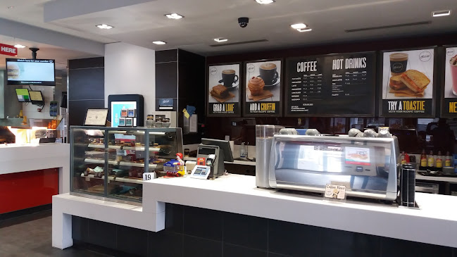 McDonald's Moorhouse Ave - Hospitality and gastronomy