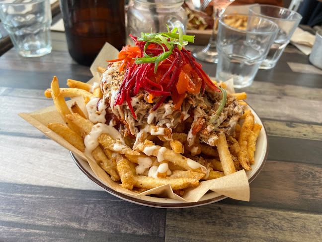 Surf Club Bistro - Orewa