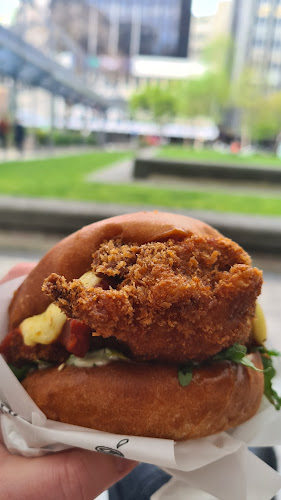 Rogue Burger - Hospitality and gastronomy