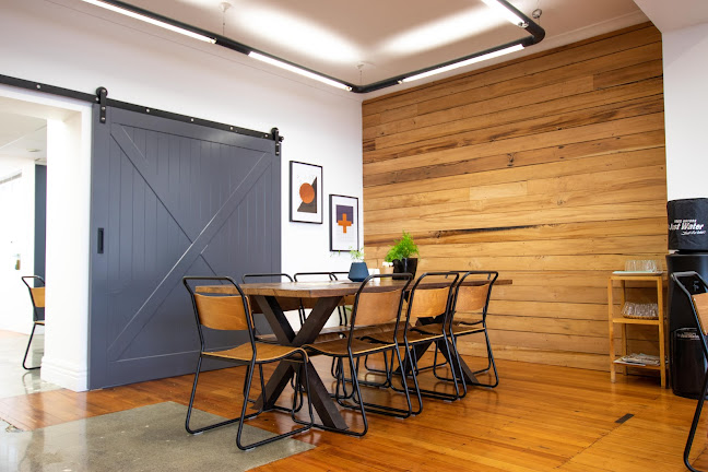 Four Doors Down Cafe - Marton