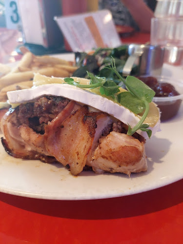 Reviews of Deluxe Diner in New Plymouth - Hospitality and gastronomy