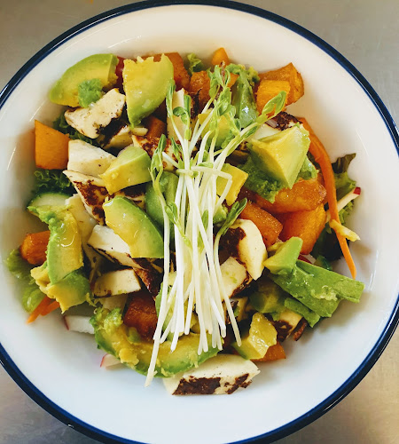 Devine Cafe and Restaurant - Hastings