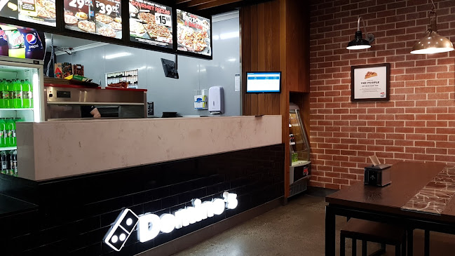 Comments and reviews of Domino's Pizza Manukau