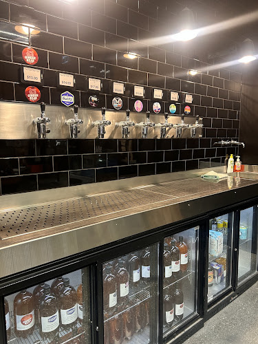 Liquorland Wakatipu - Hospitality and gastronomy