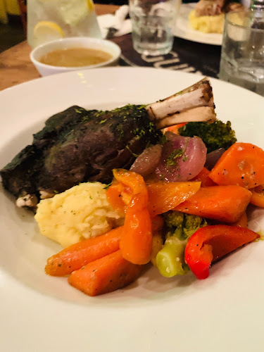 Comentarii opinii despre The Irish Wolf