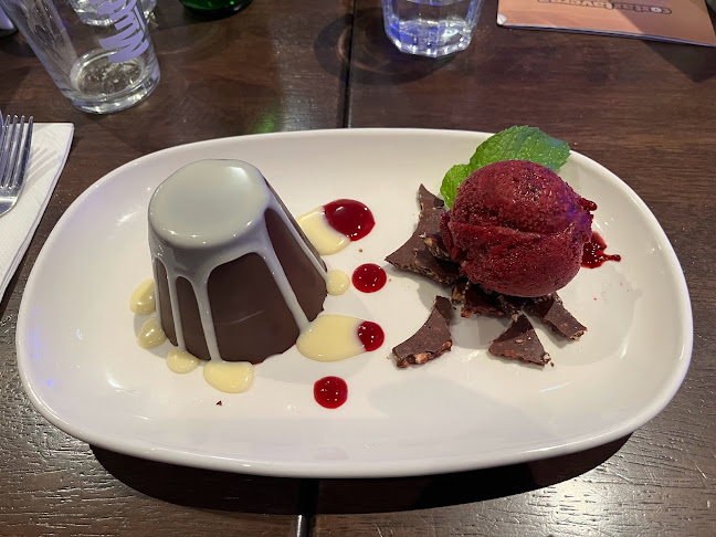 Costas Taverna Greek Restaurant and Ouzo Bar