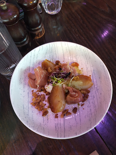 Globe Restaurant Napier - Hospitality and gastronomy