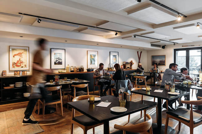 Muttonbird Phone number