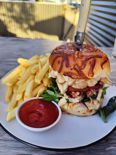 Comentarii opinii despre PortSide Bistro & Bar