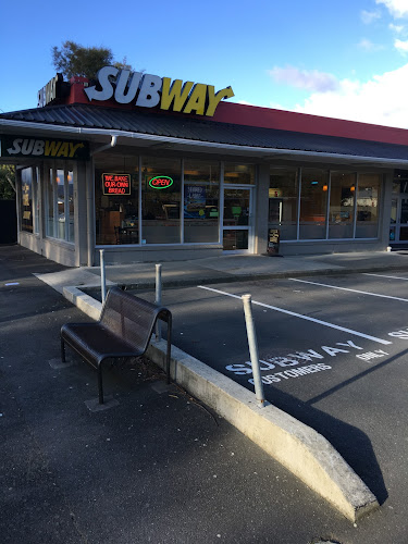 Comentarii opinii despre Subway Silverstream