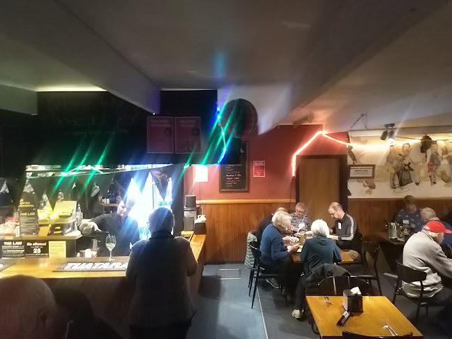 Woodstock Greymouth - Hospitality and gastronomy