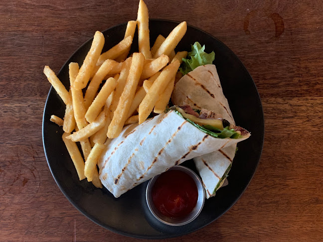 Opinii despre The Lookout Bar and Kitchen în Hamilton - Hospitality and gastronomy