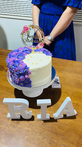 Queen's Cakerry - Hospitality and gastronomy