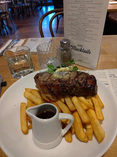 The Zookeeper's Son - Auckland