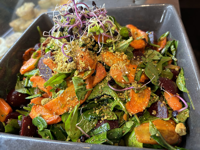 Comentarii opinii despre Little Rogue Eatery