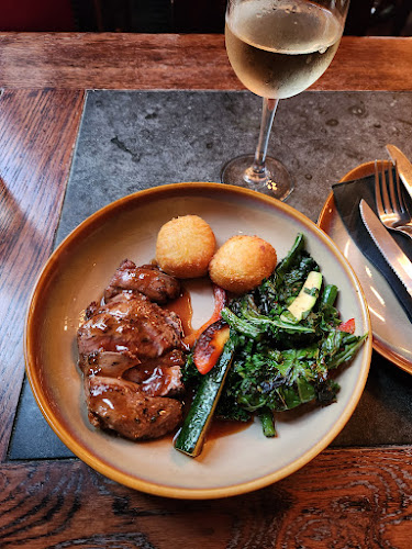 Leuven Belgium Beer Cafe - Wellington