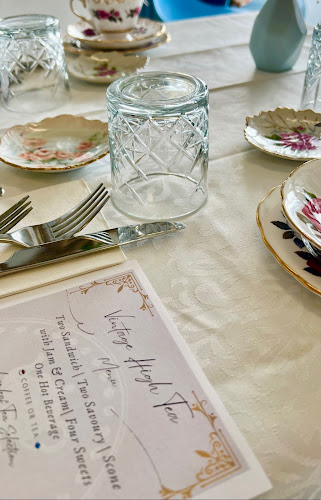 Daily Latte & Tea Room