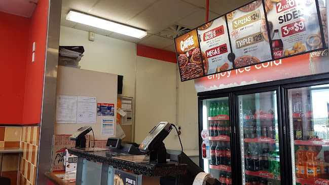 Pizza Hut Papamoa - Hospitality and gastronomy