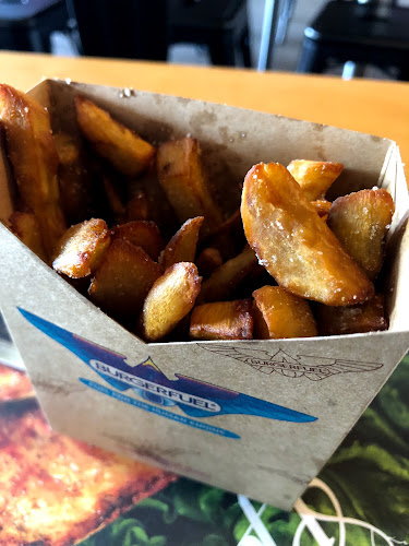 BurgerFuel Palmerston North - Hospitality and gastronomy