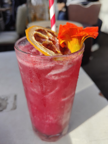 Comentarii opinii despre Laundry