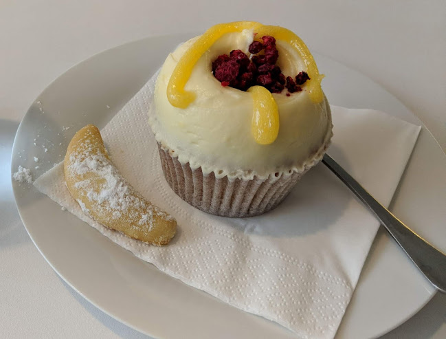 Daisy Cupcake - Hospitality and gastronomy