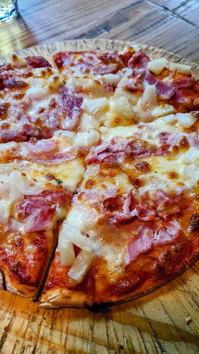 Winnie Bagoes City - Christchurch