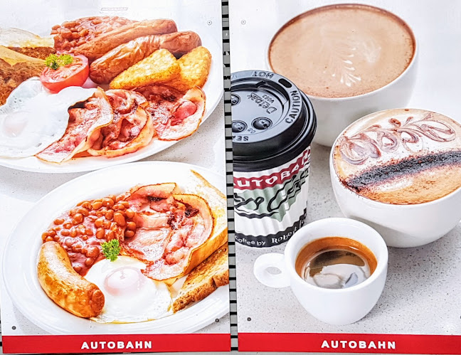 Comments and reviews of Autobahn Cafe Bombay