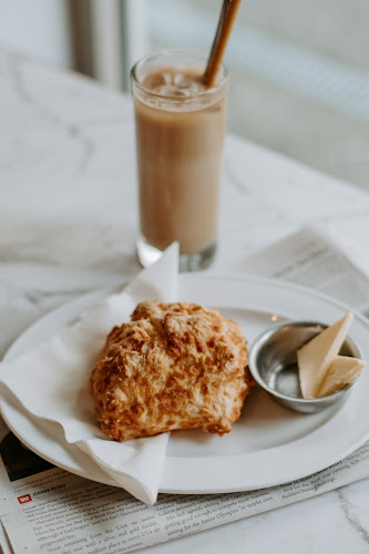 Alchemy Bar & Bistro - Brunch & Dinner Wanaka - Hospitality and gastronomy