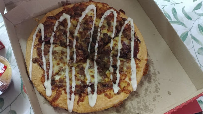 Comments and reviews of Pizza Hut Highland Park