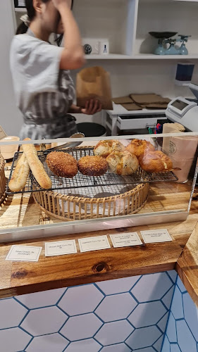 Ano-ne Bread and Matcha Phone number