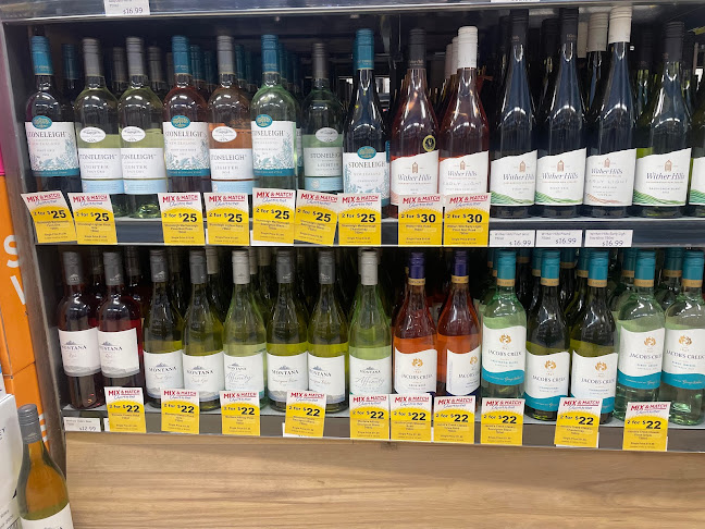 Bottle-o Poenamo Liquor - Auckland