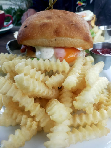 RiverStone Cafe - Hospitality and gastronomy