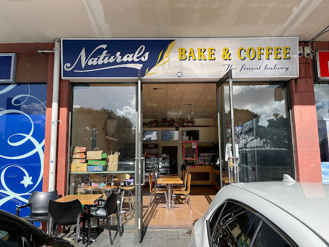 Naturals Bake and Coffee