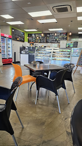 Poppys Cafe - Whakatāne