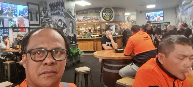 Comentarii opinii despre The Barracks Sports Bar Wanganui