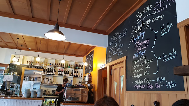 Comentarii opinii despre The Porch Kitchen and Bar