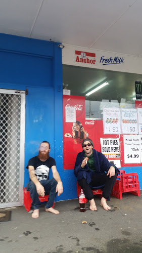 Fush and Chups - Hamilton