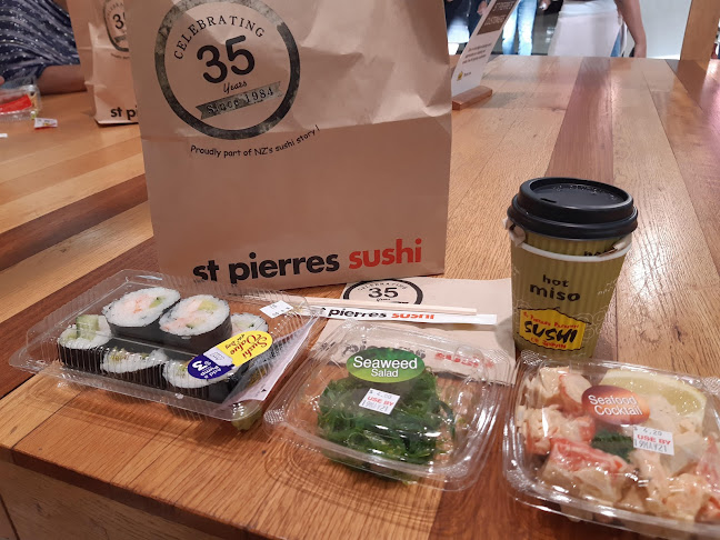 Opinii despre St Pierres Sushi & Bento Bowl (Westfield Manukau) în Auckland - Hospitality and gastronomy