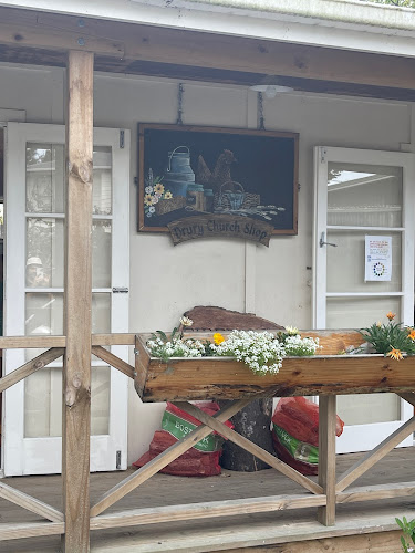 Comentarii opinii despre Drury Church Shop