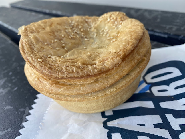 Comments and reviews of Fat Bastard Pies