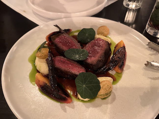 Comentarii opinii despre Charley Noble