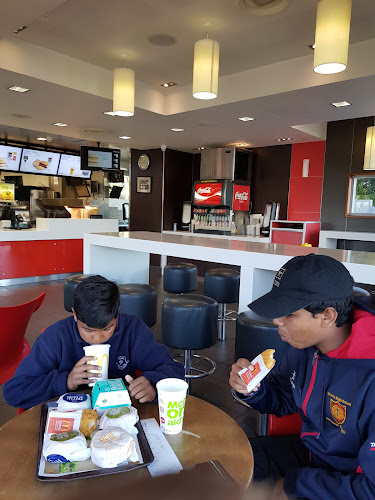 McDonald's Hawera - Hospitality and gastronomy