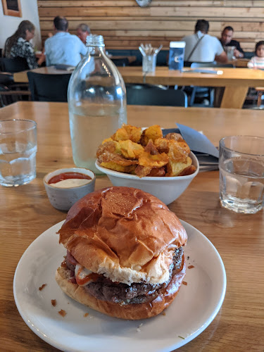 Comentarii opinii despre Slow Cuts