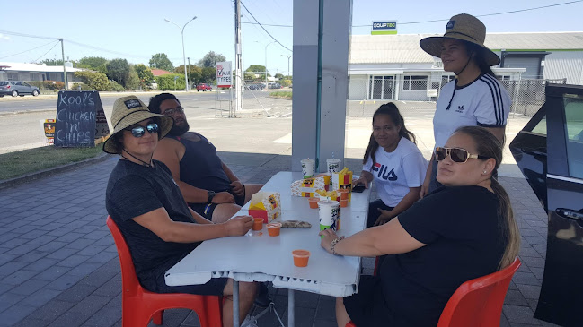 Comentarii opinii despre Onekawa Food Store / indian Takeaway