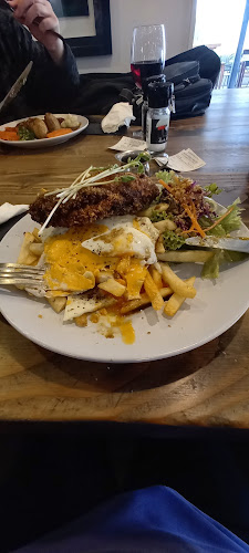 The Woodend Tavern - Hospitality and gastronomy