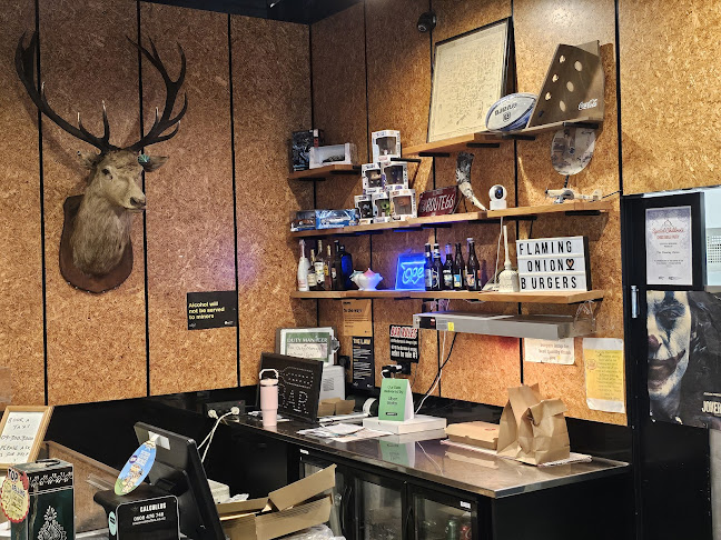 The Flaming Onion BrownsBay - Hospitality and gastronomy